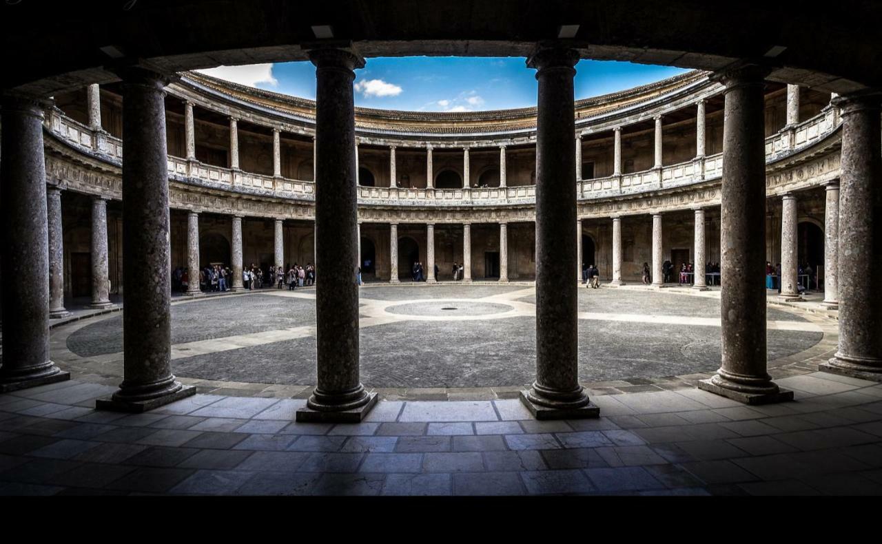Puentezuelas Catedral Centro Historico Granada Exterior photo